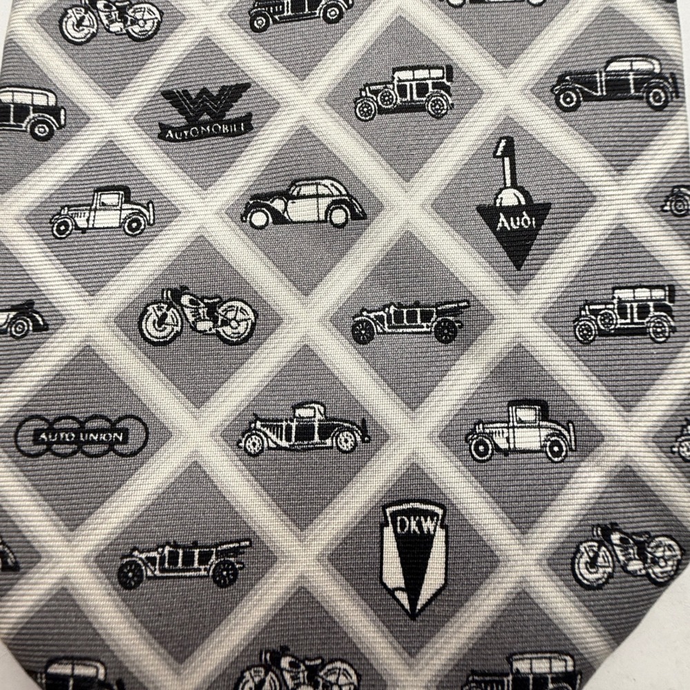 Audi‎ Logo Silk Tie Antique Cars Motorcycles, Silk Men's Gift Novelty - Picture 11 of 11